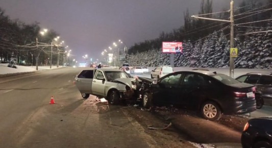 Массовое ДТП случилось на проспекте Гагарина в Нижнем Новгороде